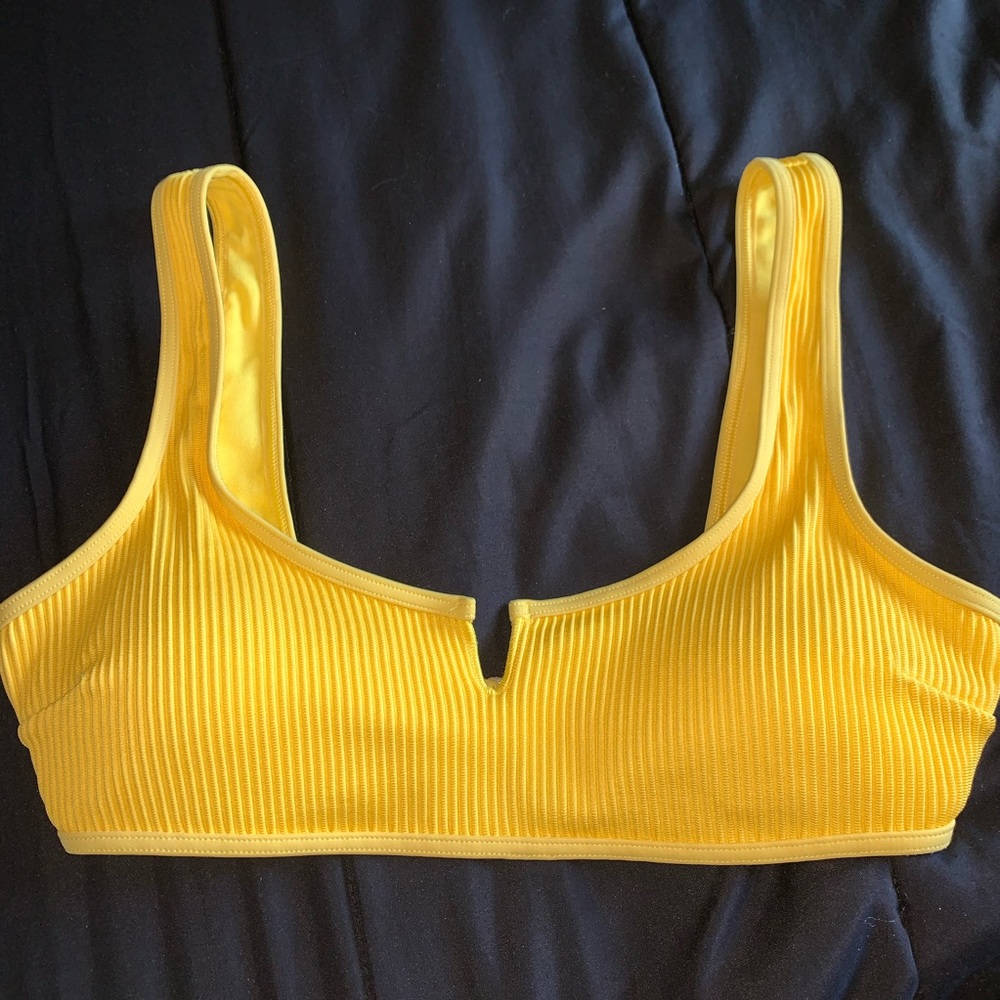 Bikini top
